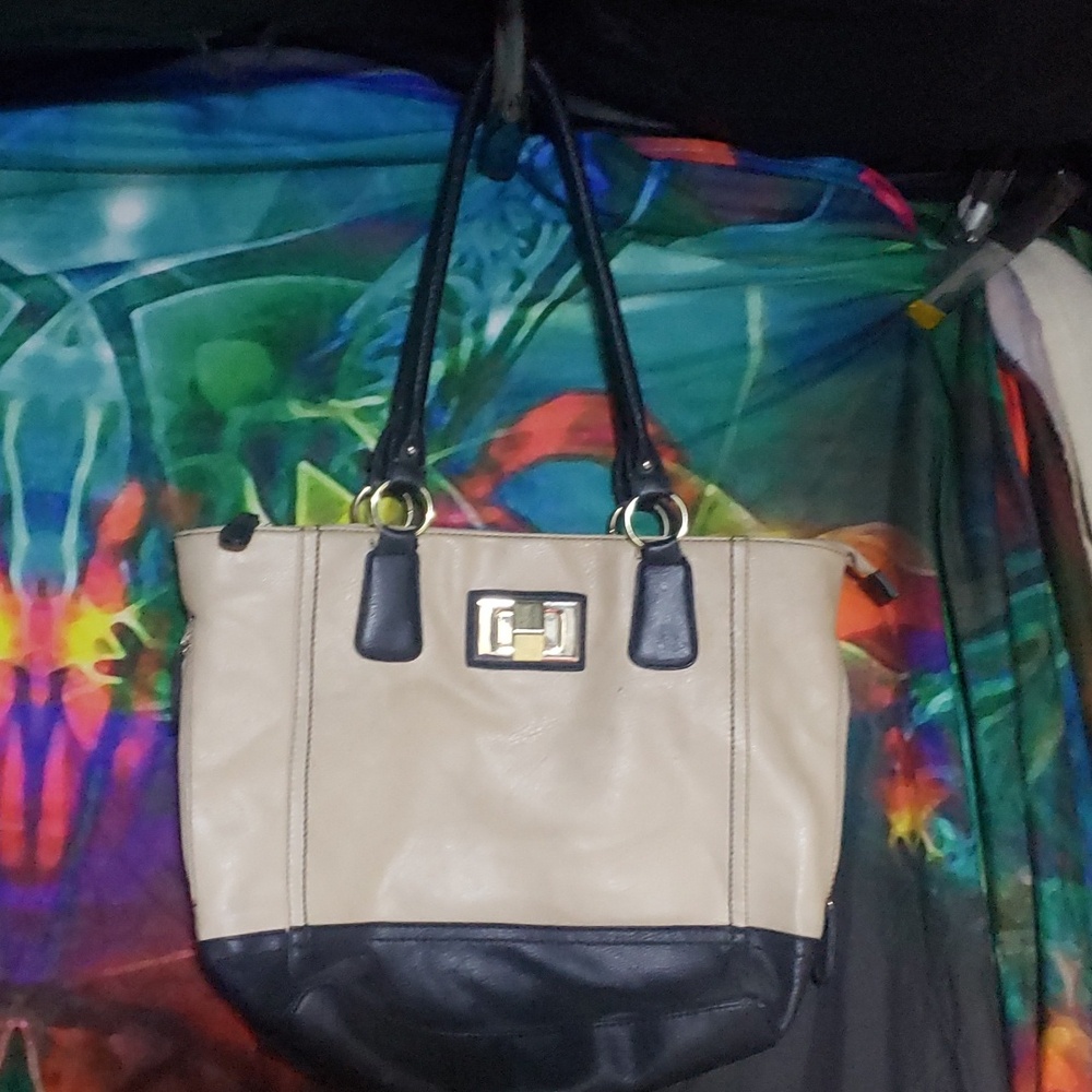 Leather purse